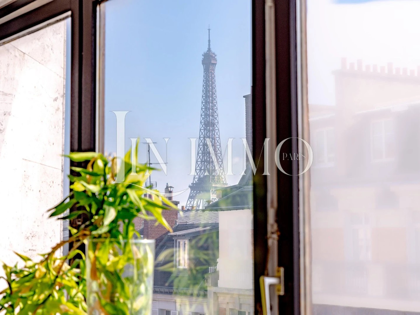 Appartement à vendre - 4 pièces - 86m2 - Paris 16e (75016)