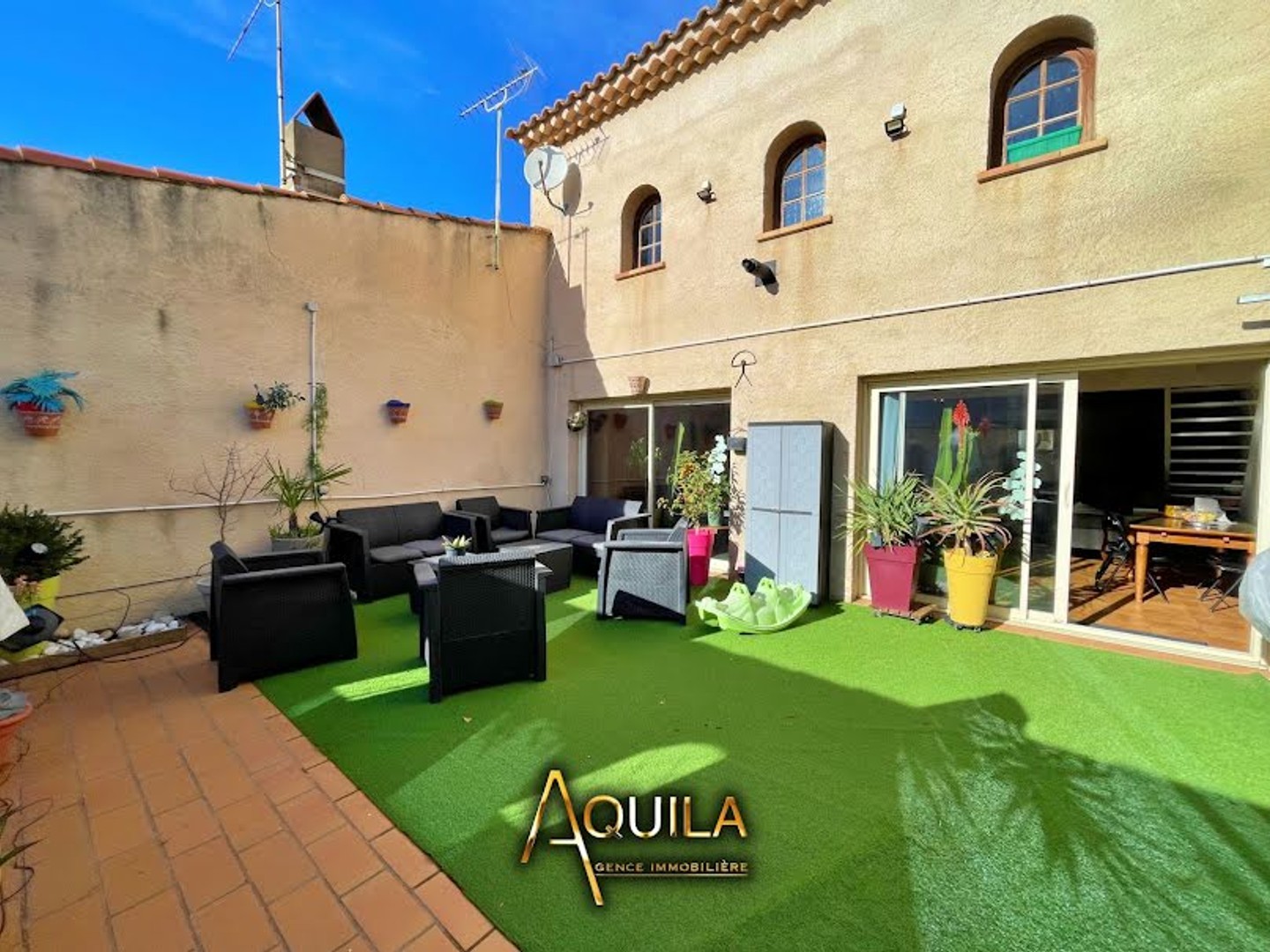 Maison à vendre - 8 pièces - 240m2 - Maureilhan (34370)