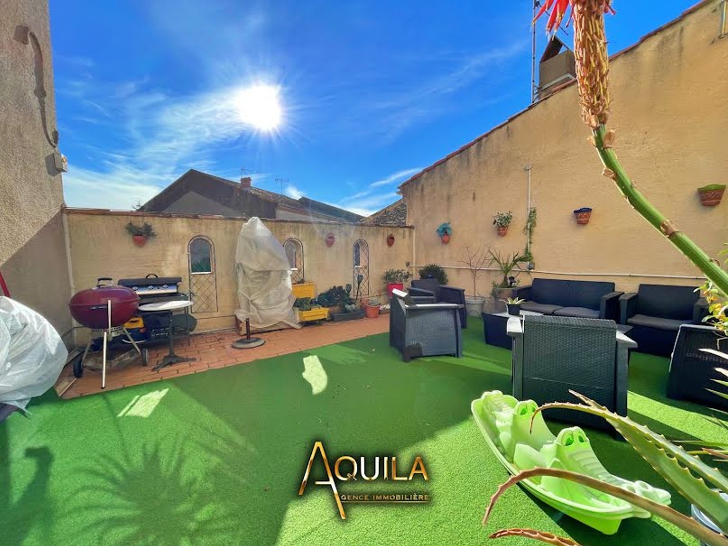Maison à vendre - 8 pièces - 240m2 - Maureilhan (34370)