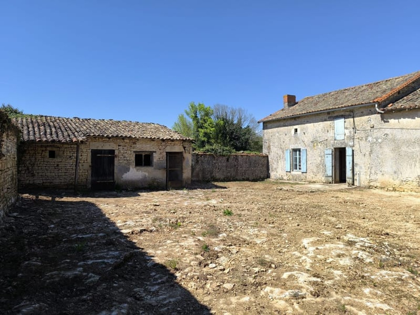 Maison à vendre - 2 pièces - 60m2 - Limalonges (79190)