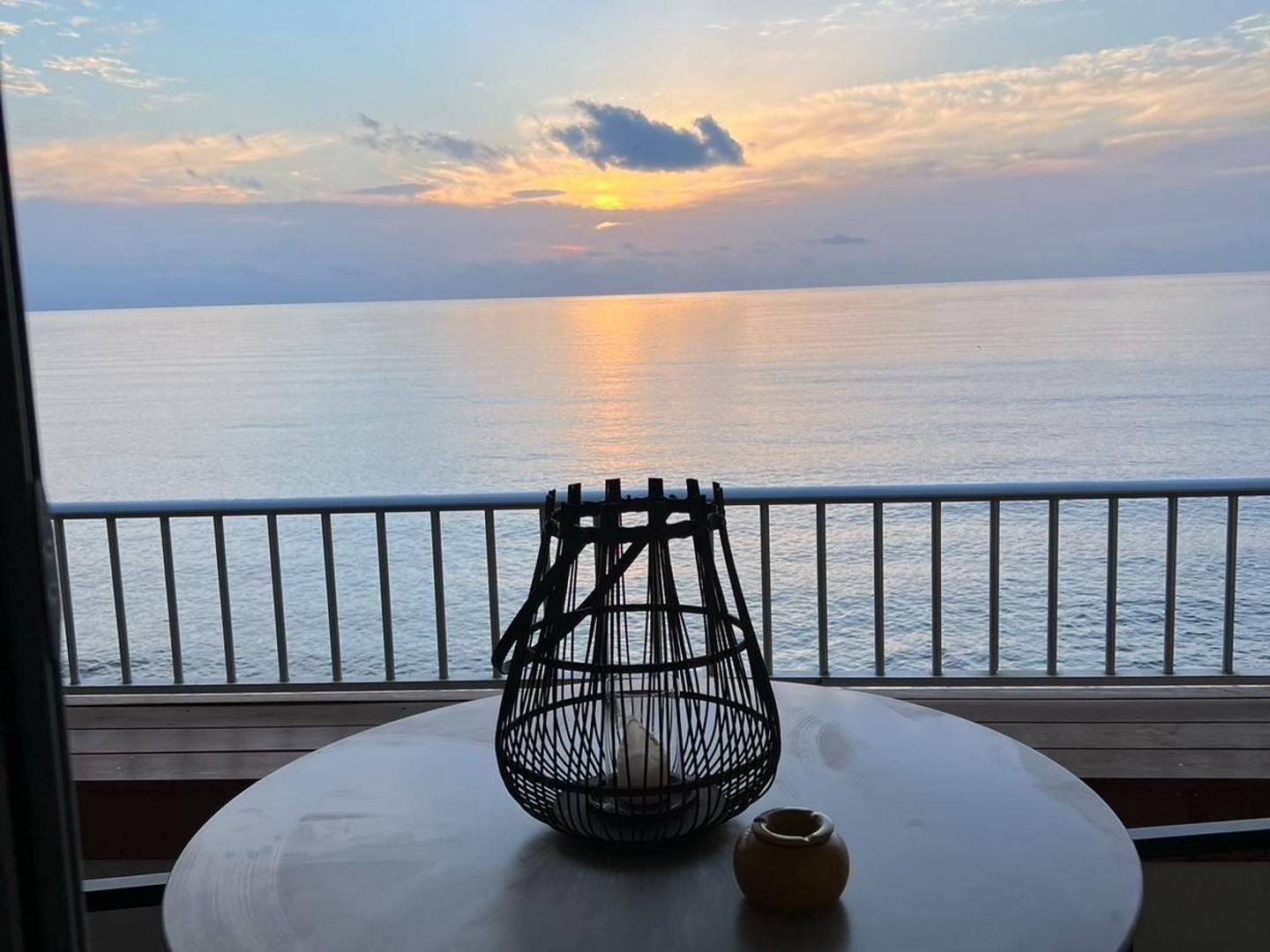 Cap corse à 7 minutes de Bastia, magnifique T4 volant sur la mer