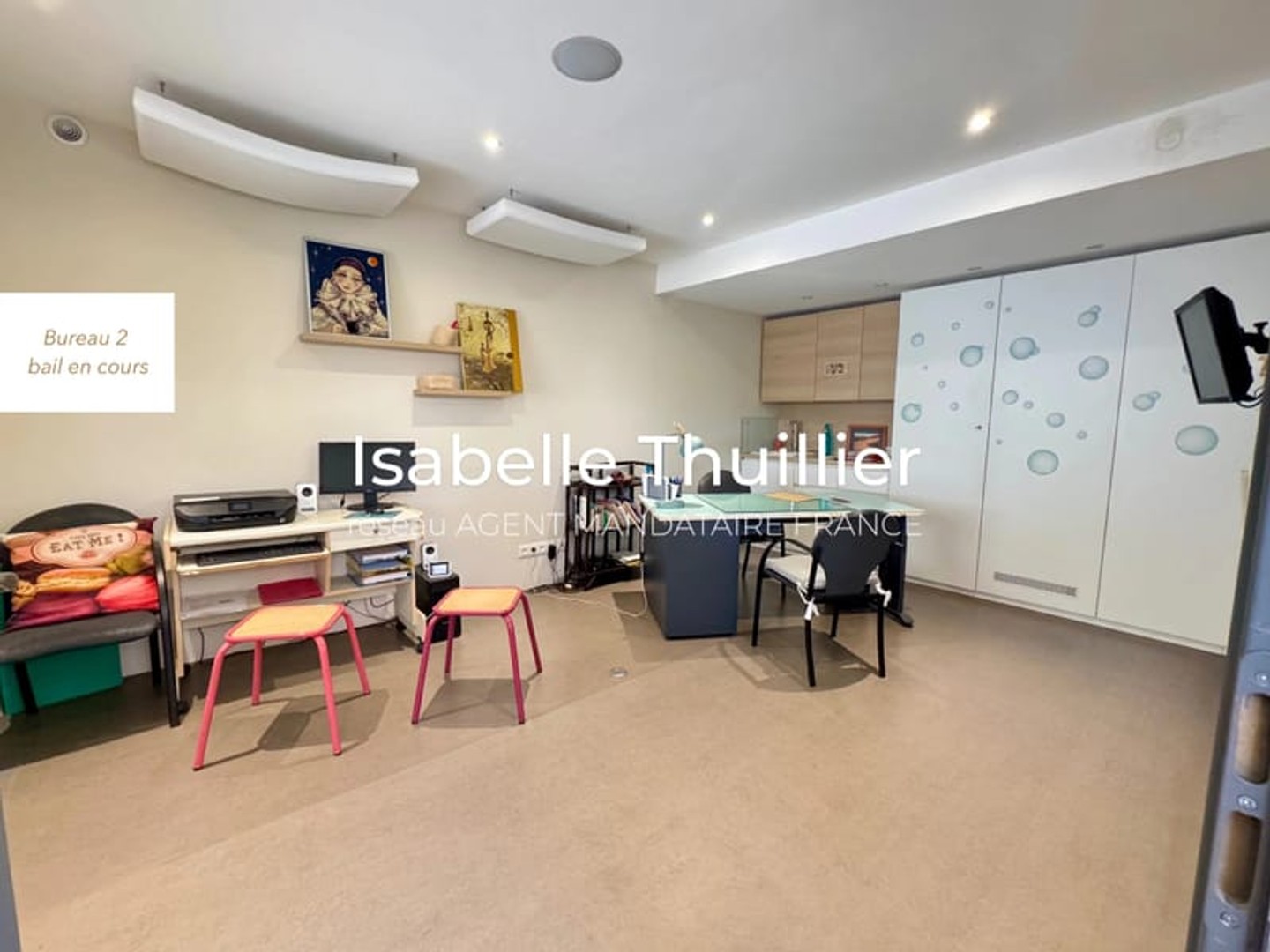 Magasin à vendre - 2 pièces - 49m2 - Saint-Raphaël (83700)