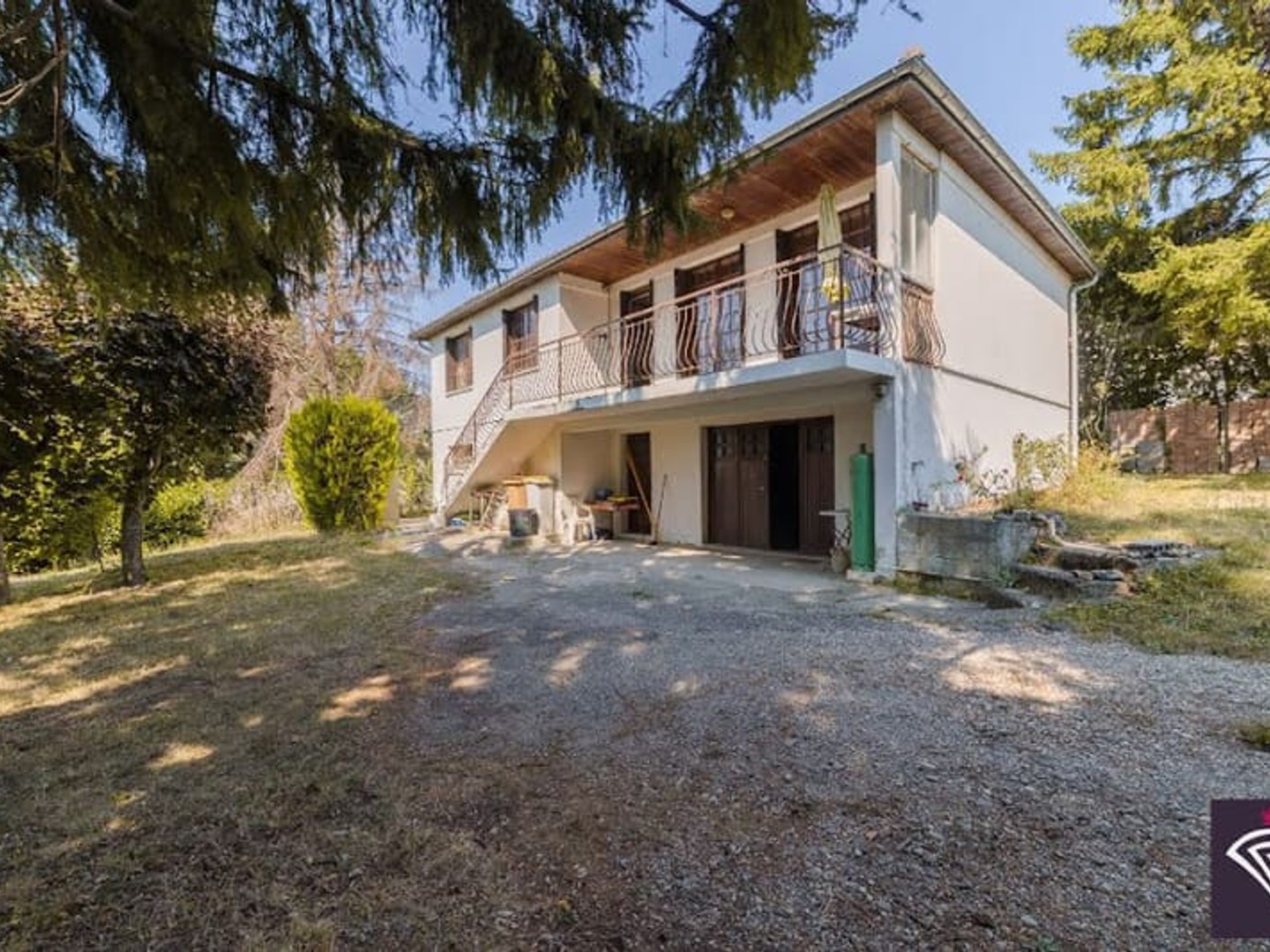 Maison à vendre - 4 pièces - 77m2 - Saint-Pierre-De-C... (69780)