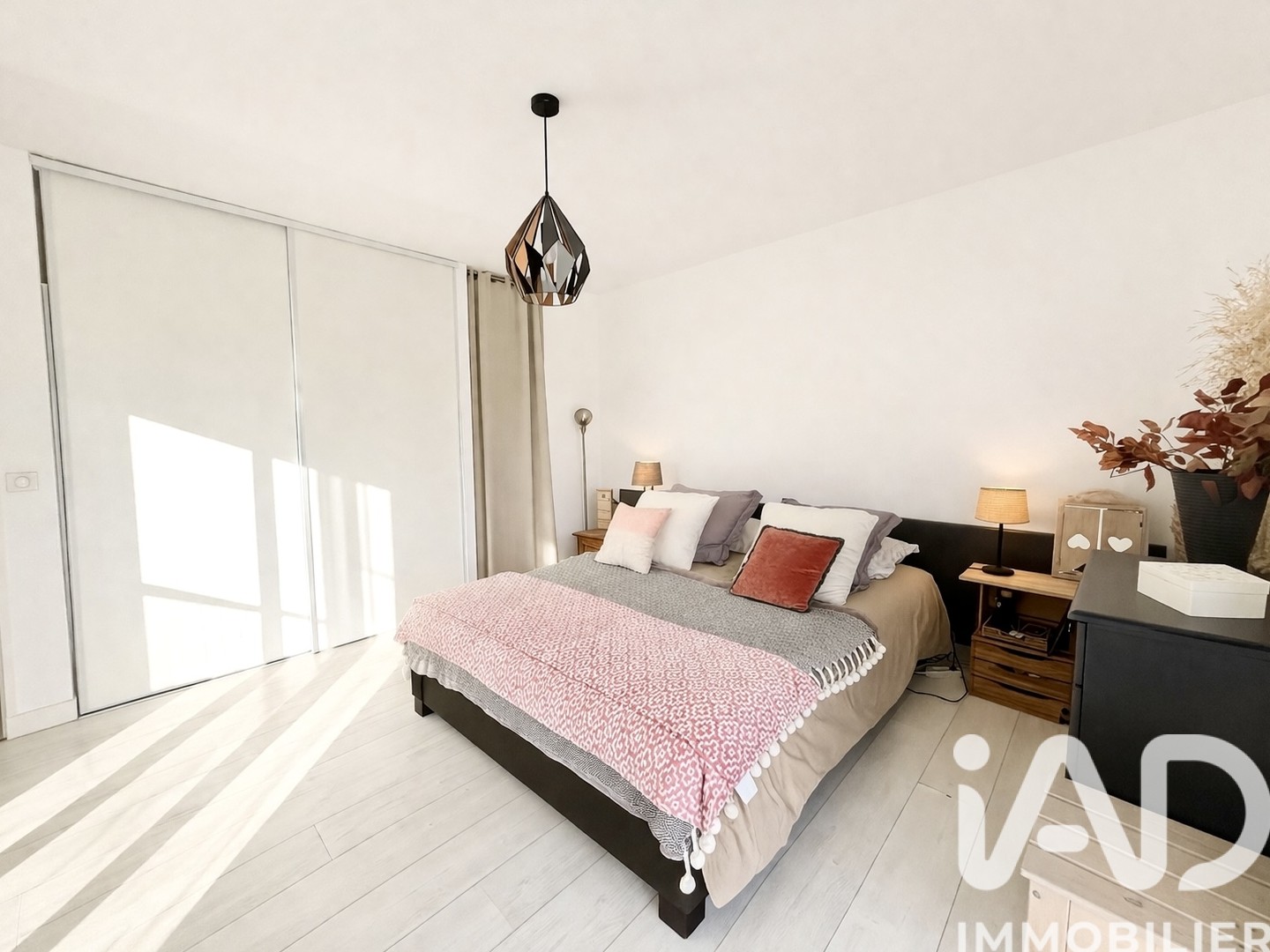 Maison à vendre - 5 pièces - 145m2 - Saint-Sulpice-Et-... (33450)