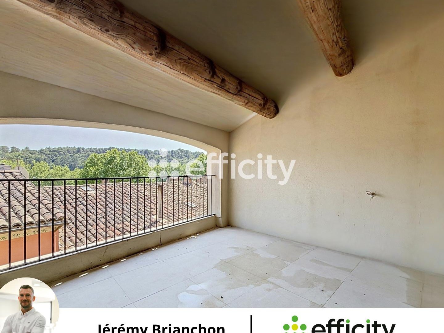 Maison à vendre - 5 pièces - 105m2 - Jouques (13490)