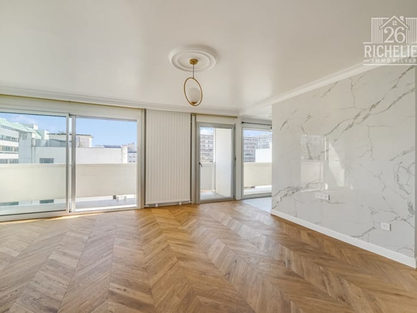 Magnifique appartement familial rénové avec balcons et vue dégagée ? Nation