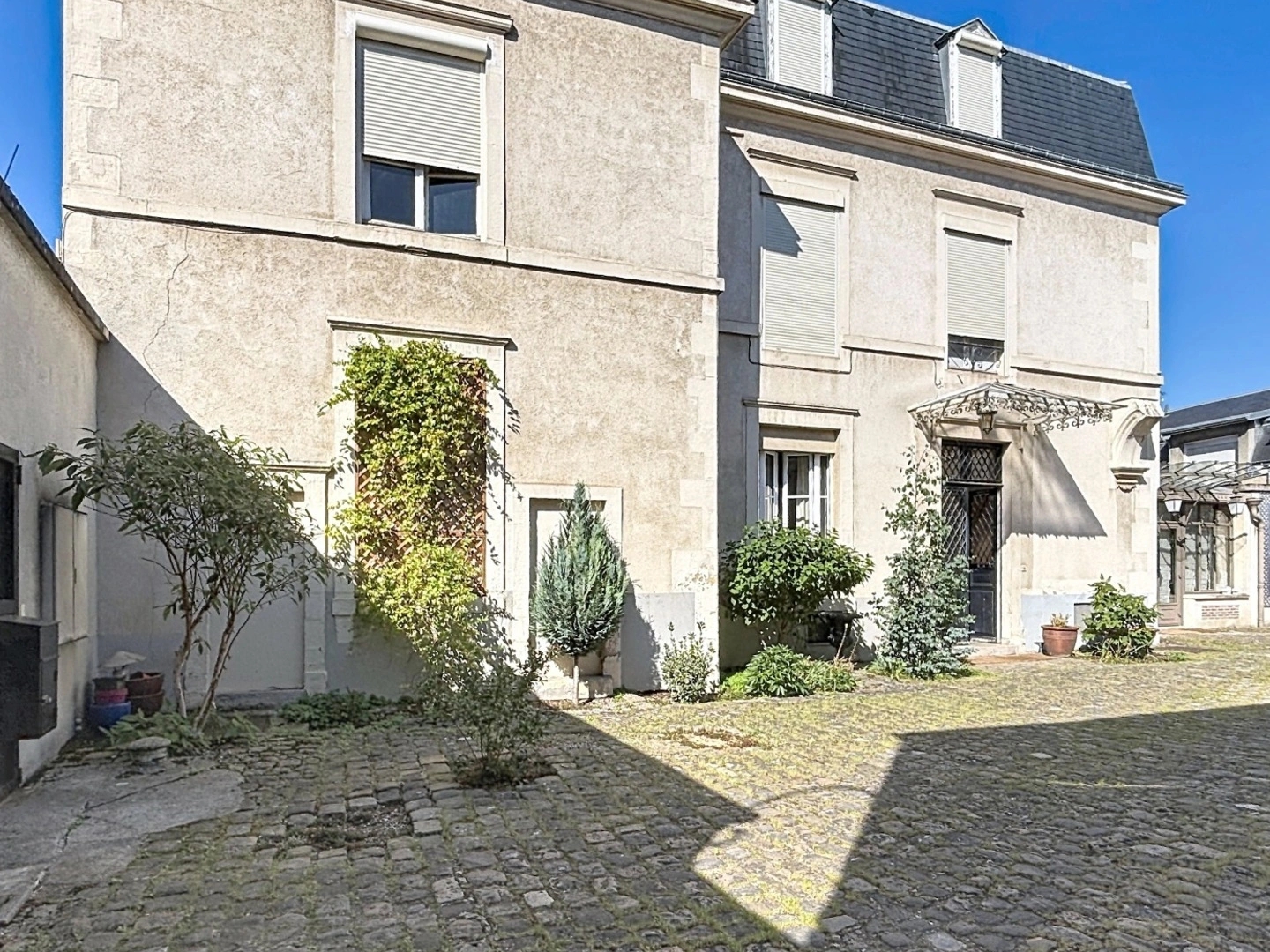 Maison à vendre - 13 pièces - 335m2 - Reims (51100)