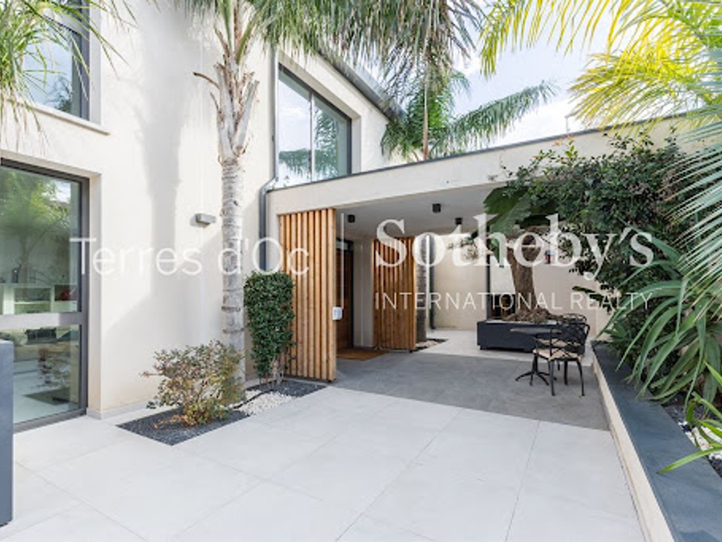 Maison 6 pièces 220 m²