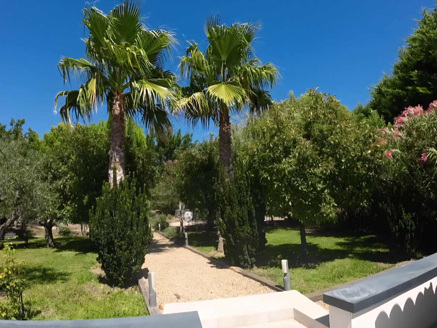 Maison à vendre - 5 pièces - 140m2 - Lambesc (13410)