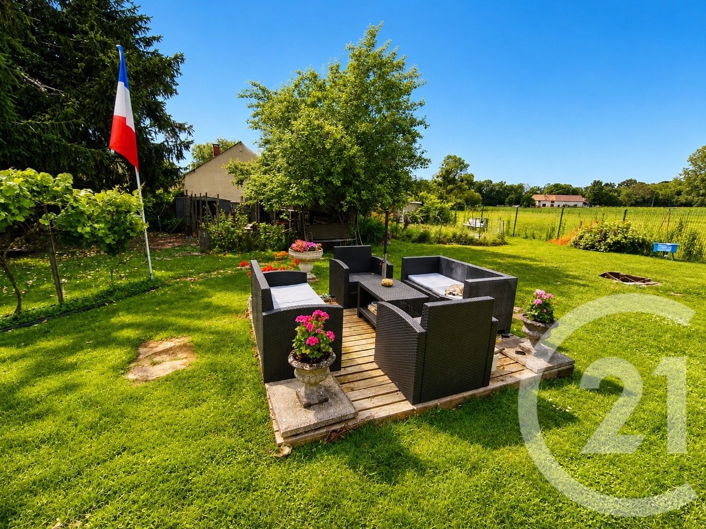 Maison à vendre - 8 pièces - 177m2 - La Chapelle-Rablais (77370)