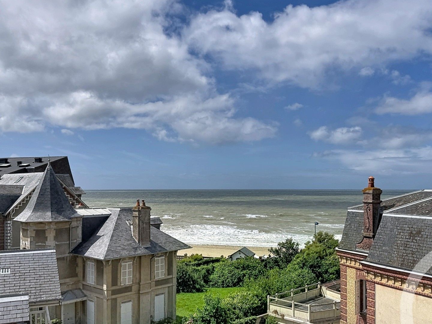 Appartement à vendre - 1 pièce - 18m2 - Villers-Sur-Mer (14640)