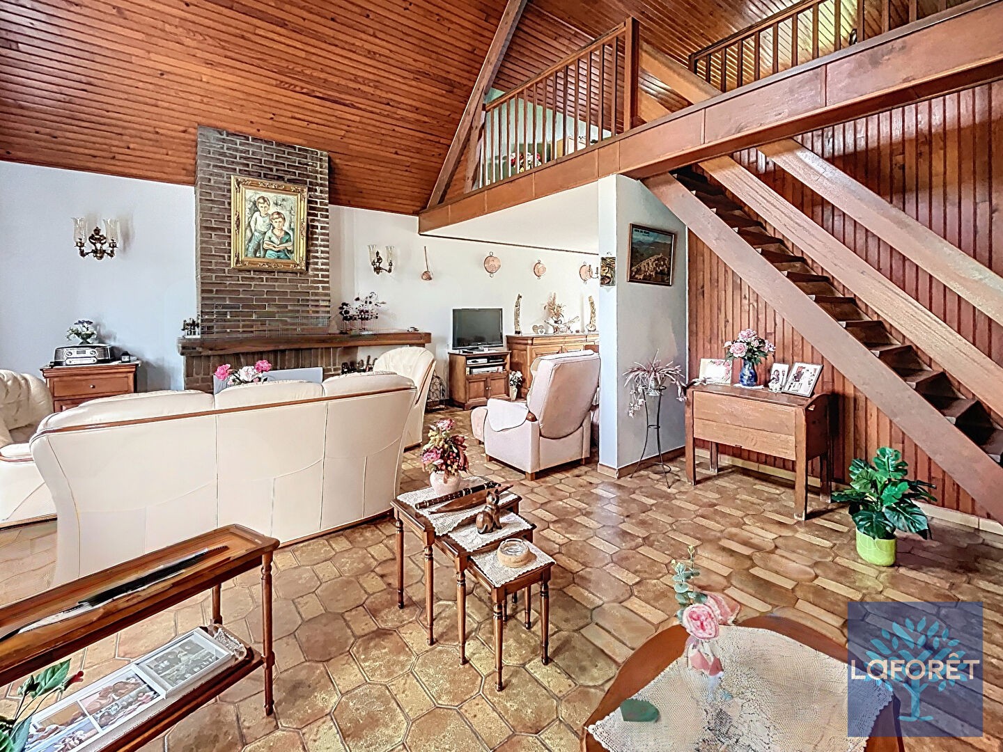 Maison à vendre - 7 pièces - 174m2 - Eth (59144)