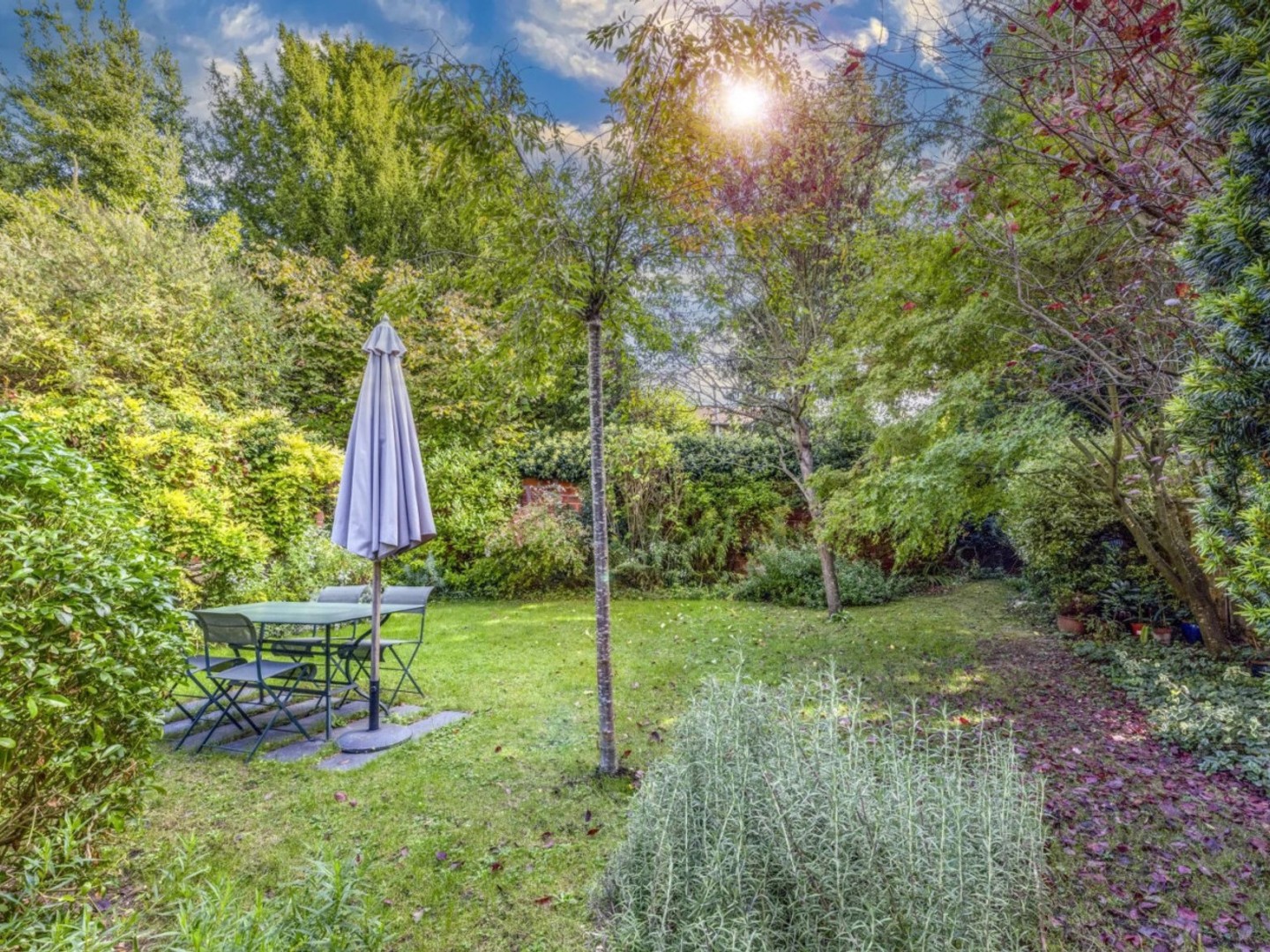 Maison à vendre - 7 pièces - 344m2 - Chaville (92370)