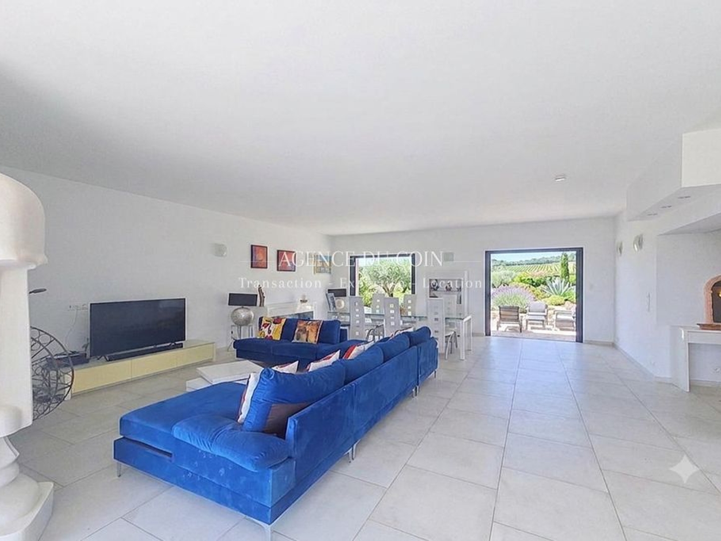 Maison à vendre - 7 pièces - 190m2 - Lorgues (83510)