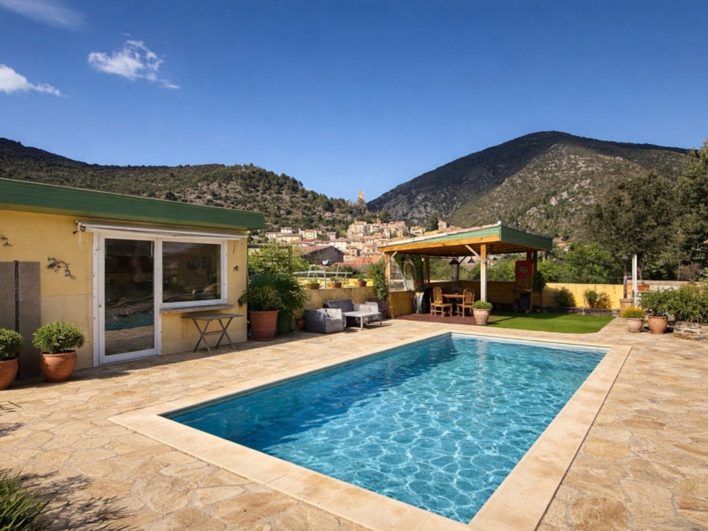 Maison à vendre - 6 pièces - 118m2 - Roquebrun (34460)
