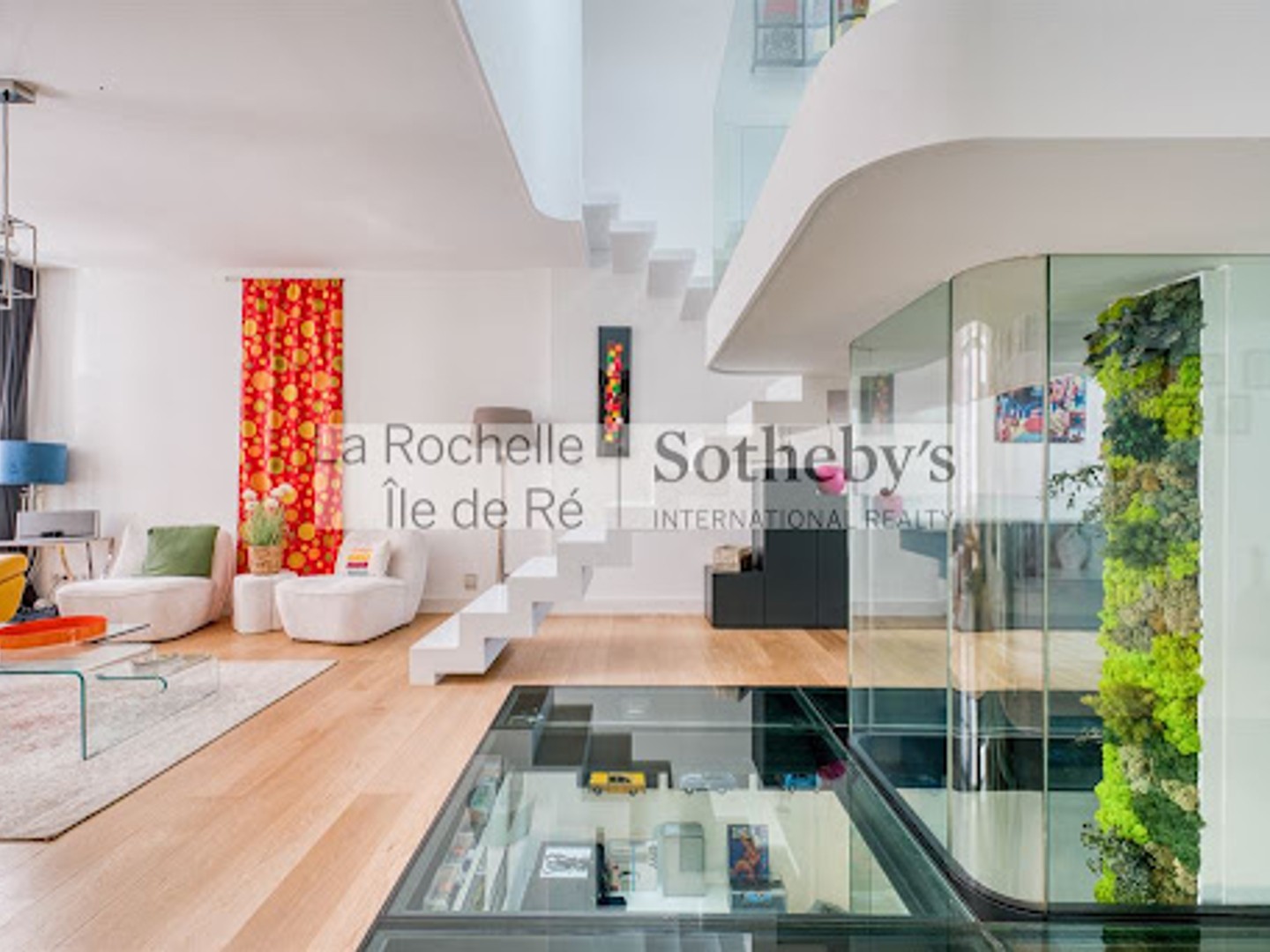 Maison 6 pièces 220 m²