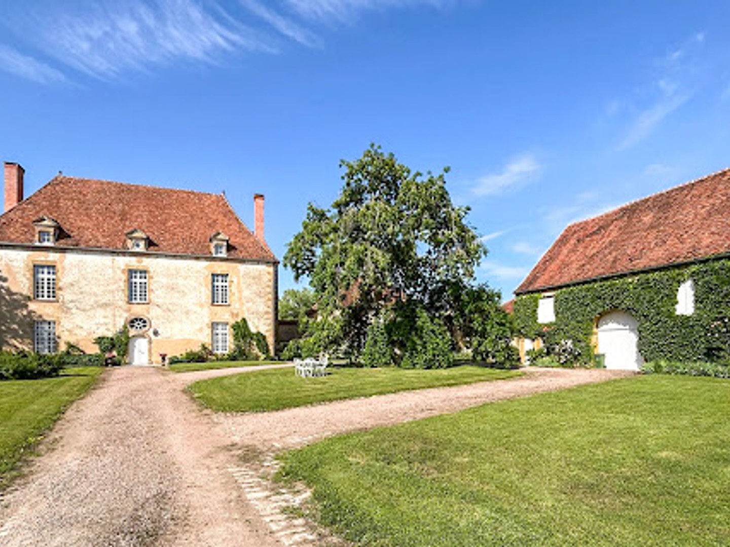 Maison à vendre - 11 pièces - 440m2 - Moissy-Moulinot (58190)
