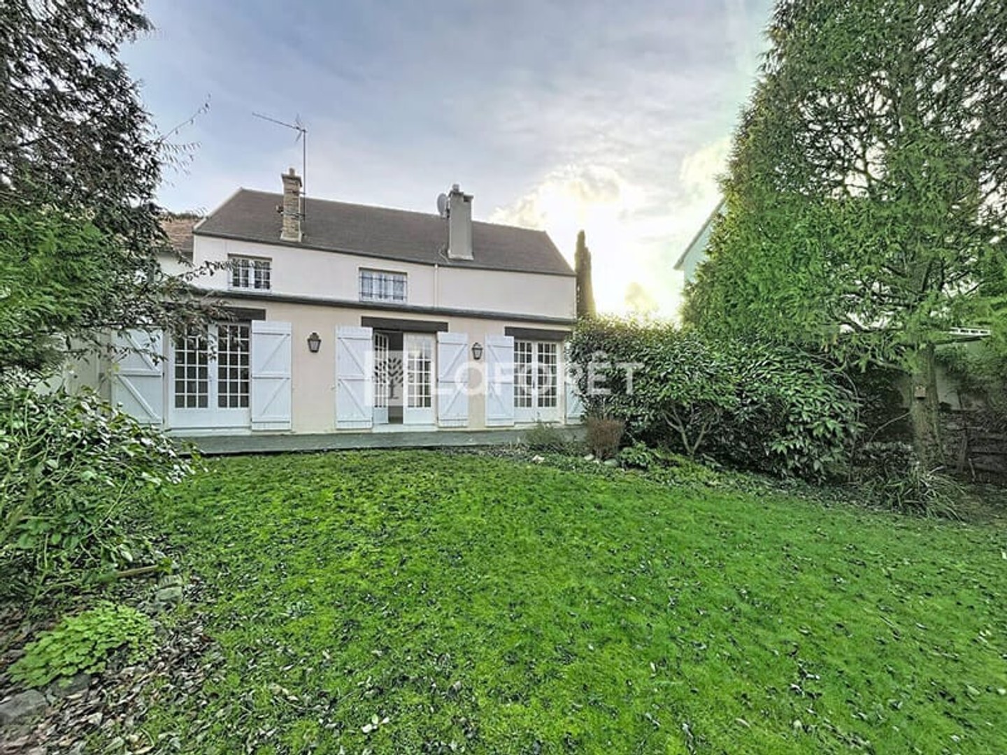 Maison à vendre - 7 pièces - 180m2 - Orgeval (78630)