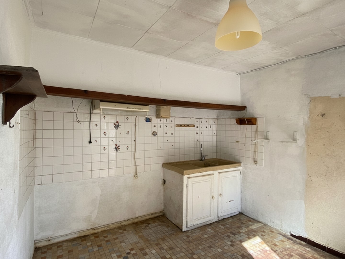 Maison à vendre - 5 pièces - 80m2 - Bourg (33710)