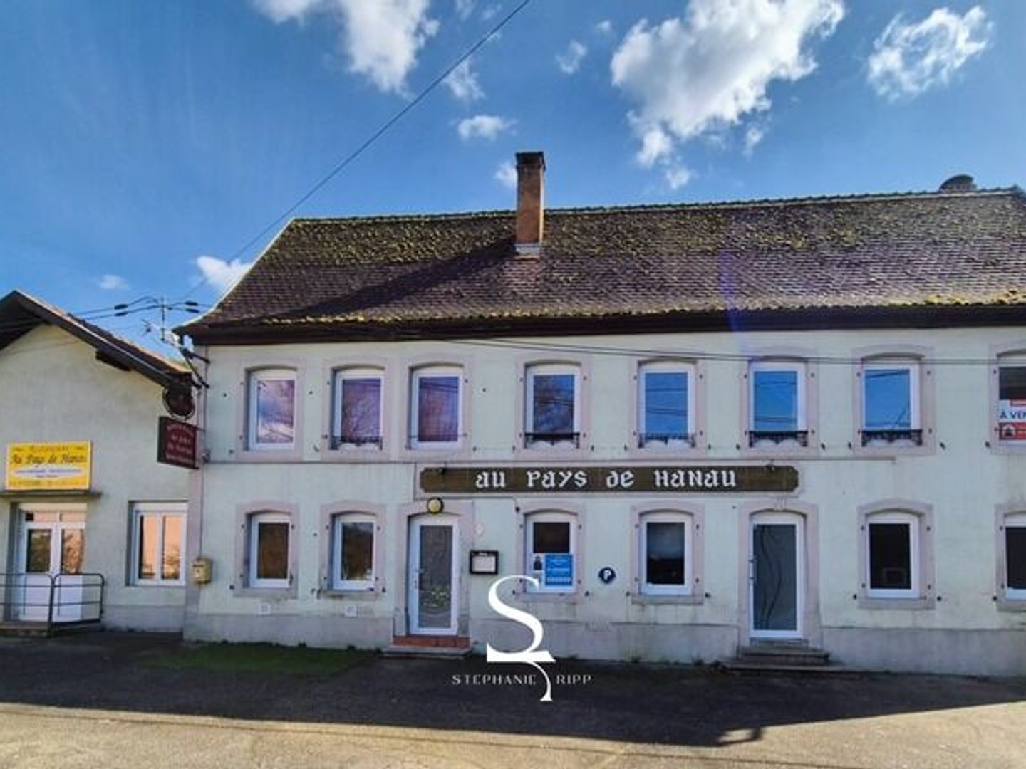 Immeuble de caractère à rénover - À VENDRE