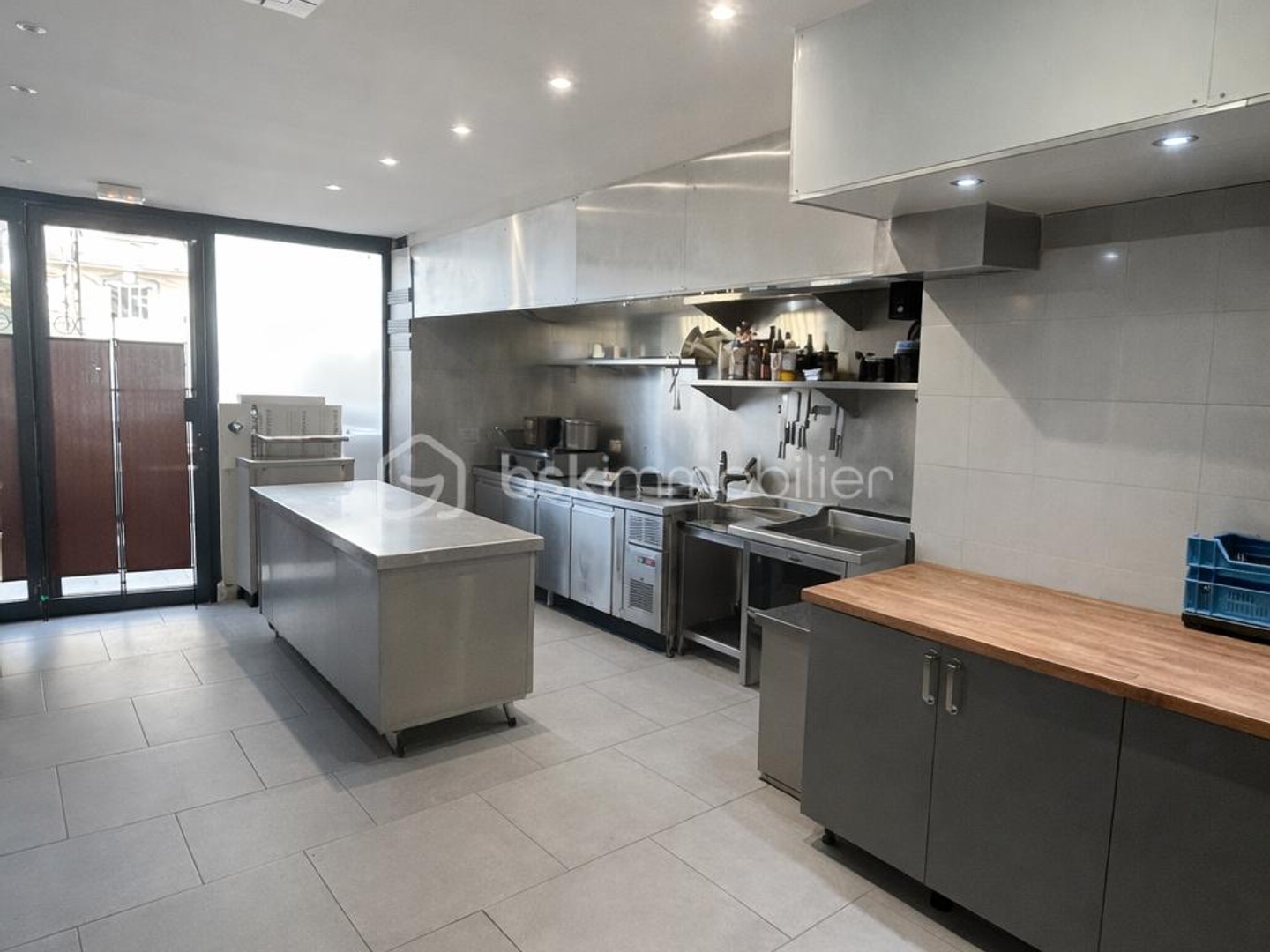 Locaux à vendre - Cannes (06400)