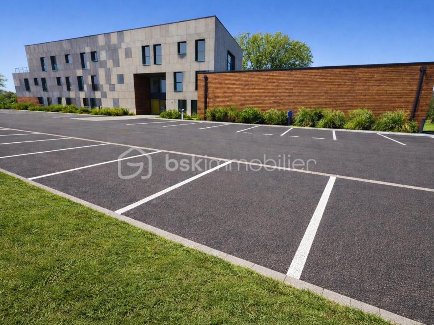 Immeuble à vendre - 1383m2 - Colmar (68000)