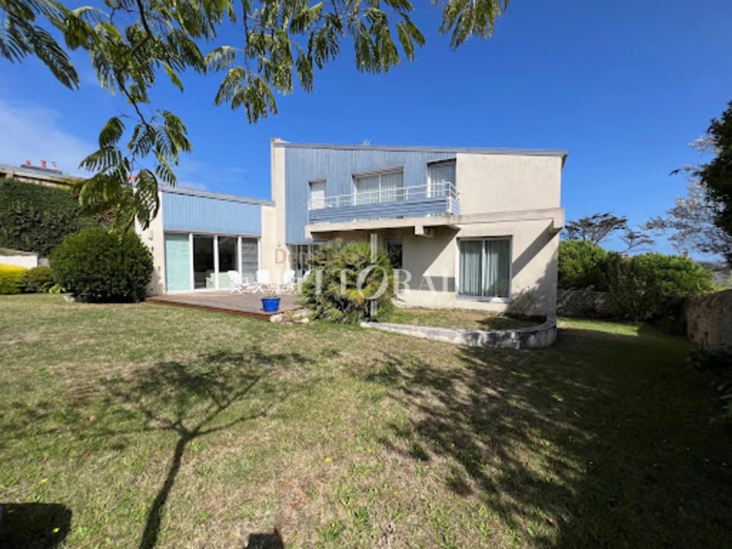 Maison à vendre - 7 pièces - 177m2 - Trégastel (22730)