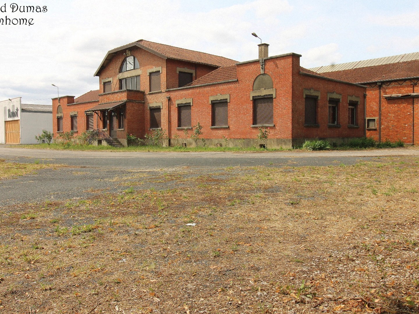 Magasin à vendre - 1 pièce - 23000m2 - Saint-Dizier (52100)