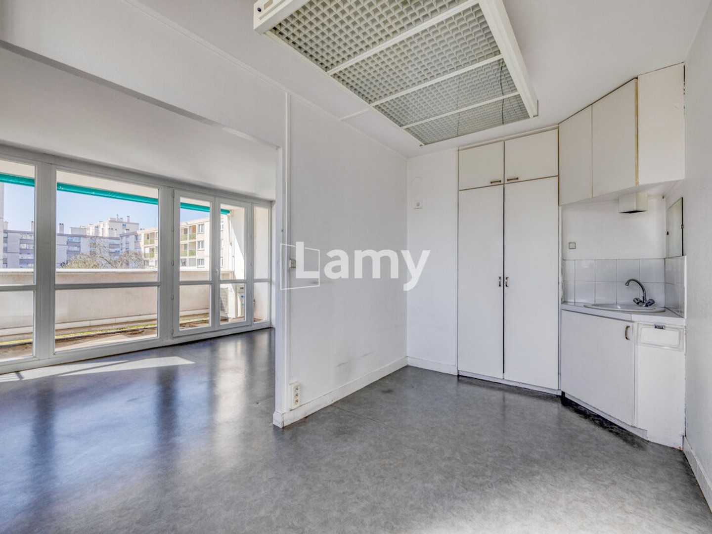 Appartement à vendre - 4 pièces - 77m2 - Mérignac (33700)
