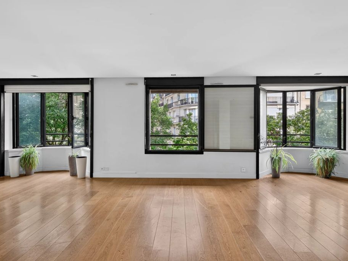 Appartement à vendre - 6 pièces - 134m2 - Paris 16e (75016)