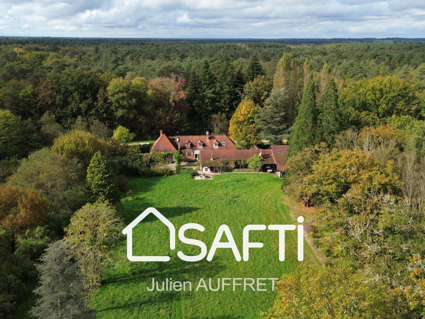 Maison à vendre - 11 pièces - 282m2 - Souesmes (41300)