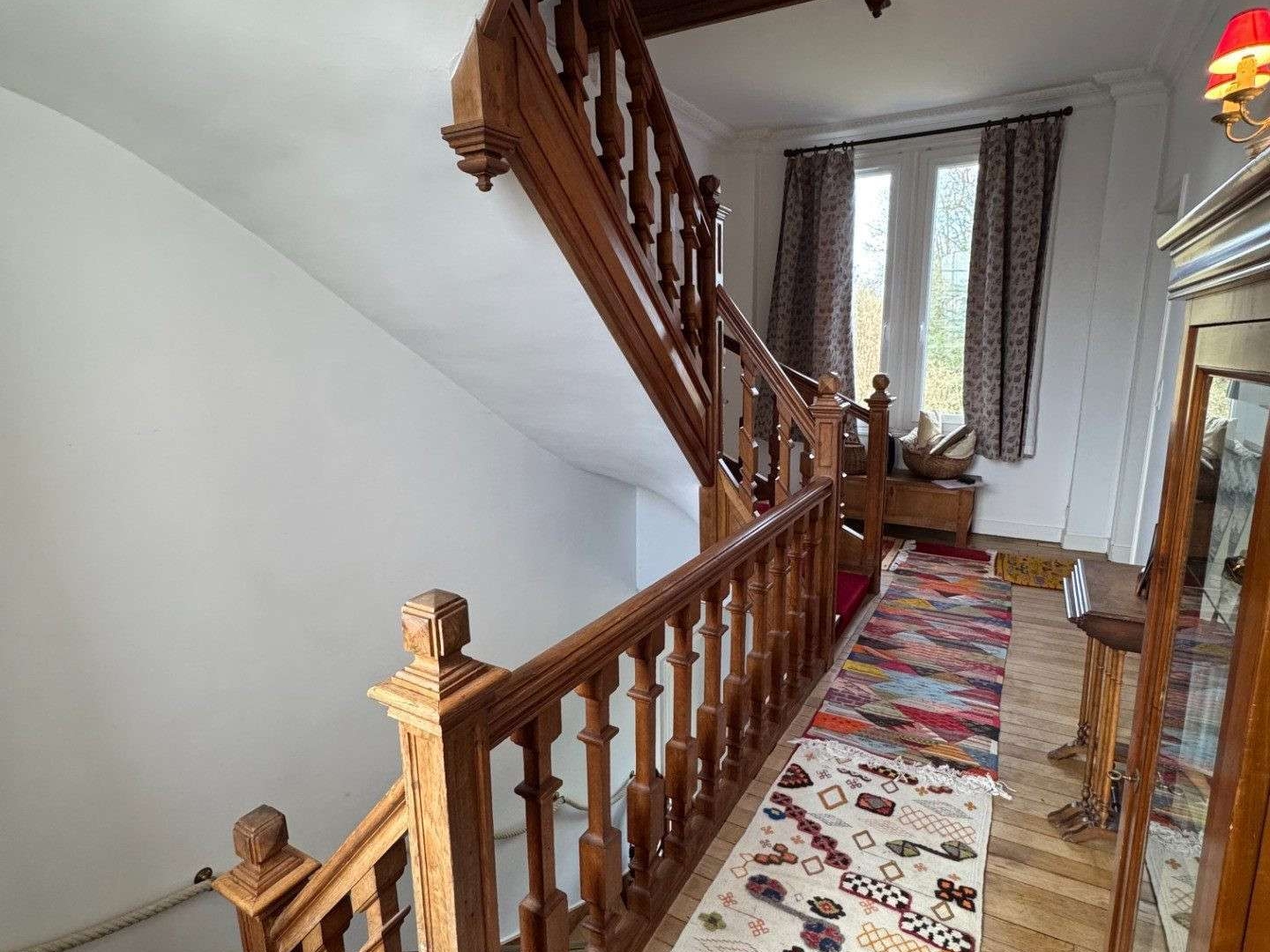 Maison 9 pièces 270 m²