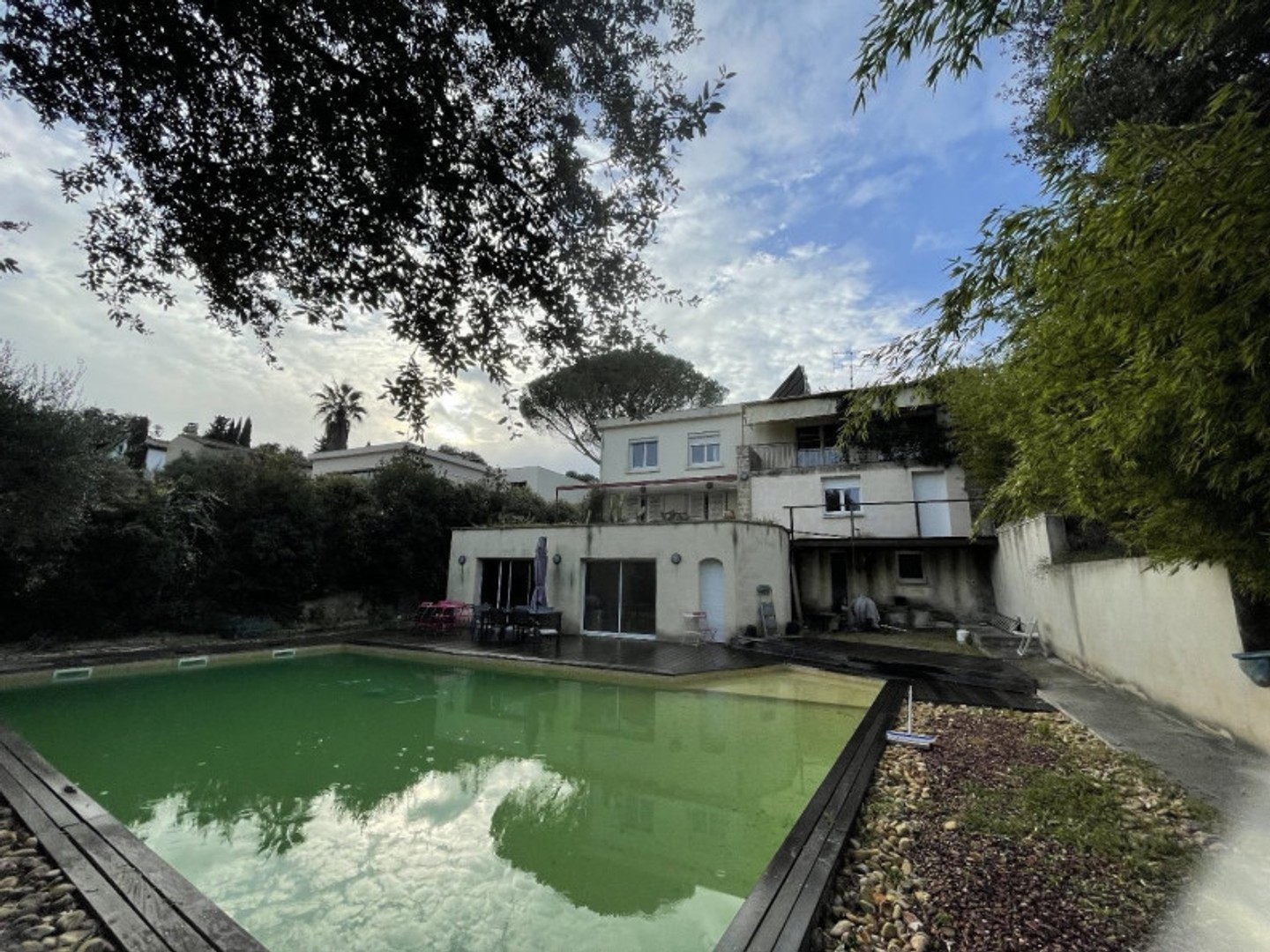 Maison 9 pièces 220 m²