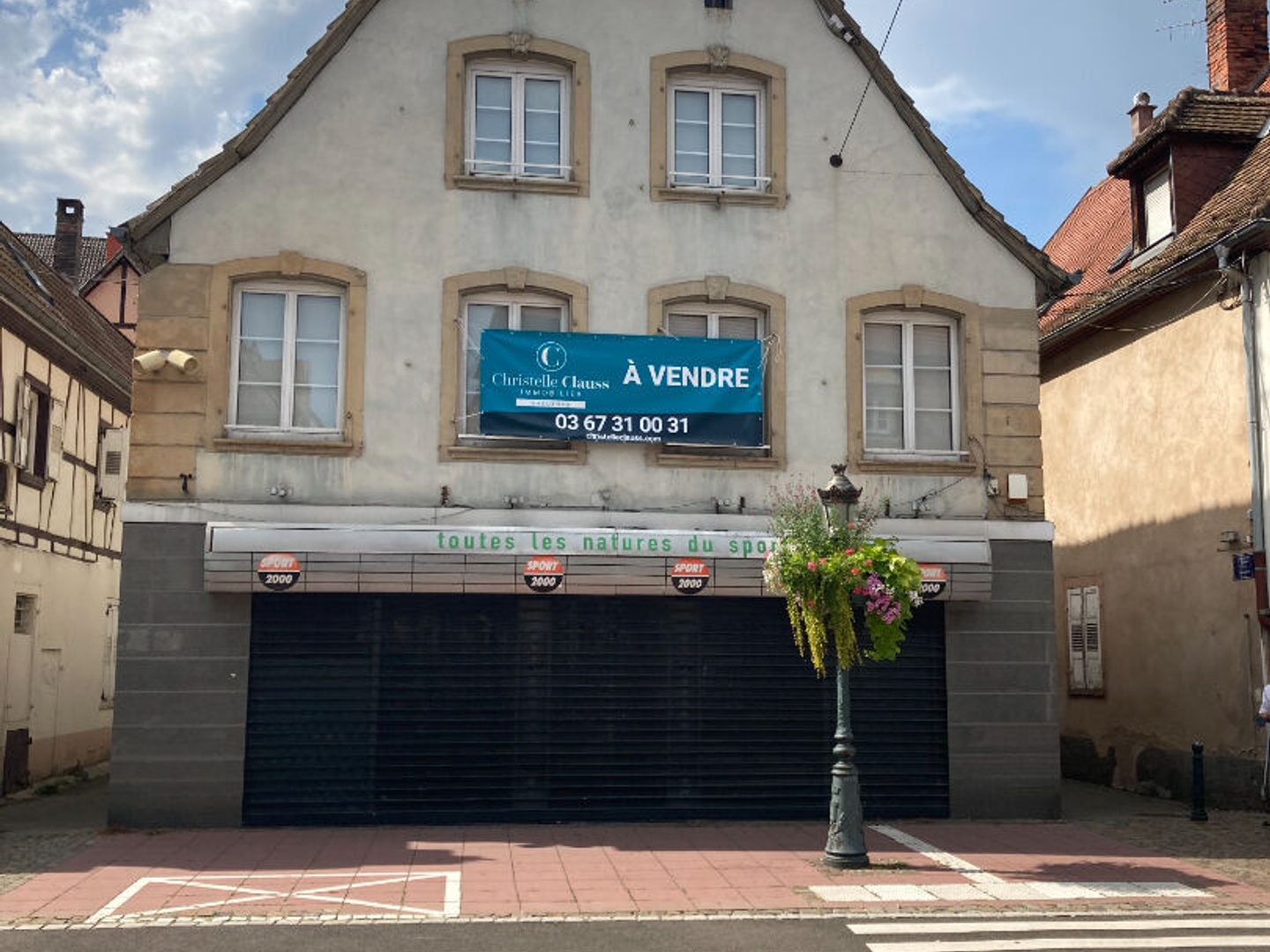 Immeuble à vendre - 10 pièces - 857m2 - Haguenau (67500)