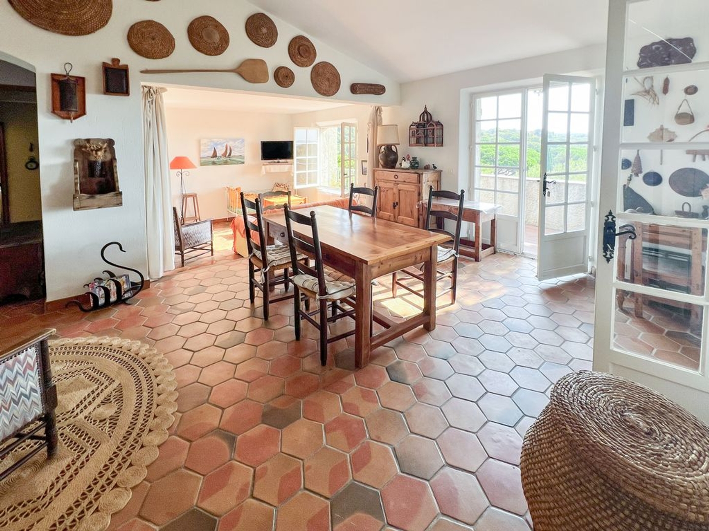 Maison à vendre - 7 pièces - 200m2 - Cavalaire-Sur-Mer (83240)