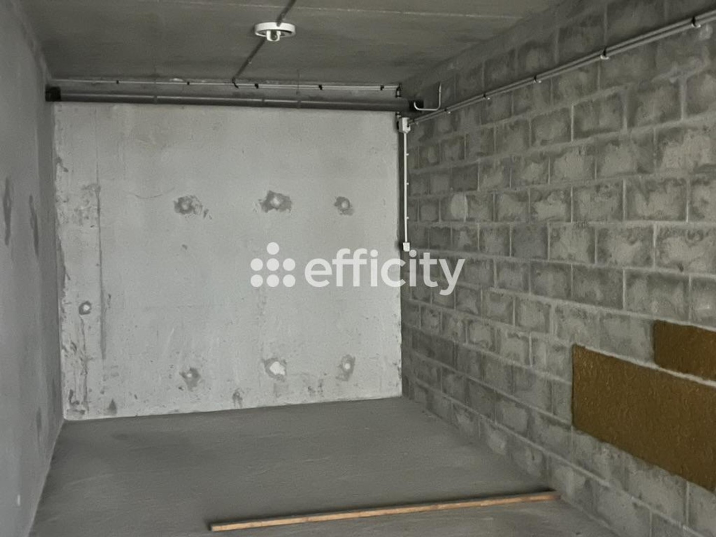 Parking / garage / box à vendre - 25m2 - La Baule-Escoublac (44500)