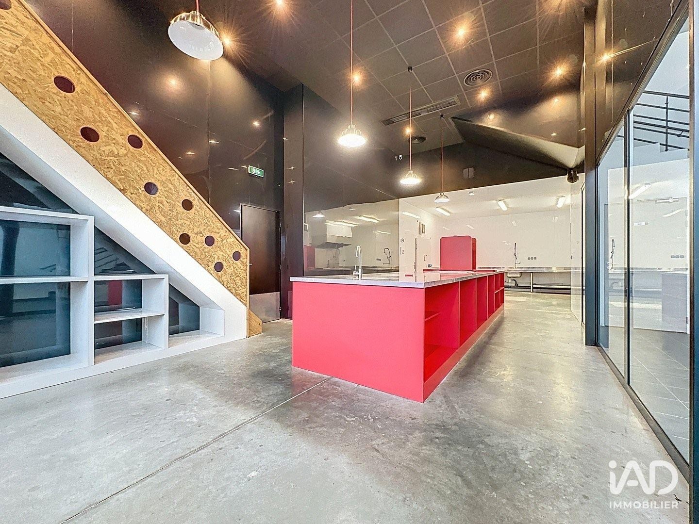 Locaux à vendre - 500m2 - Croix (59170)