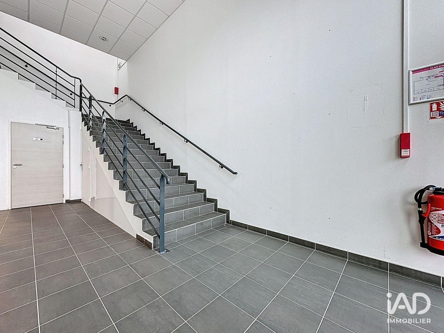 Locaux à vendre - 500m2 - Croix (59170)