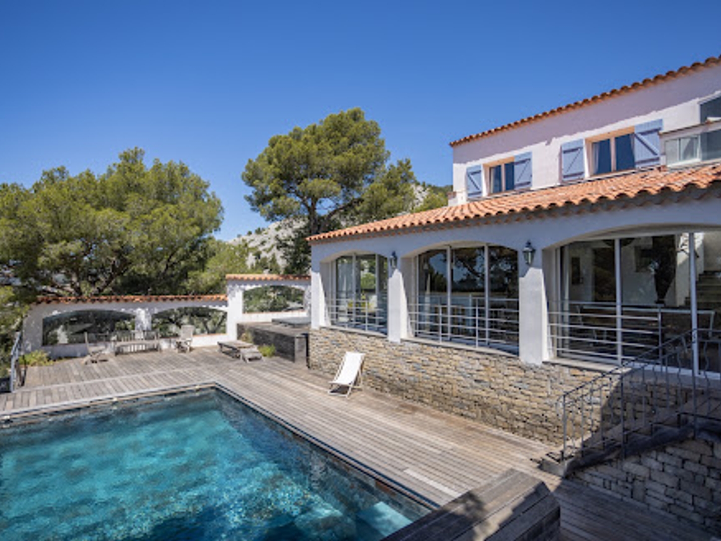 Villa 8 pièces 355 m²