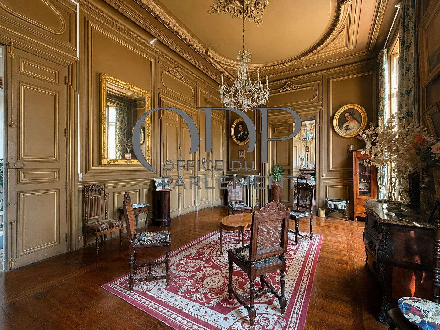 Appartement 7 pièces 185 m²
