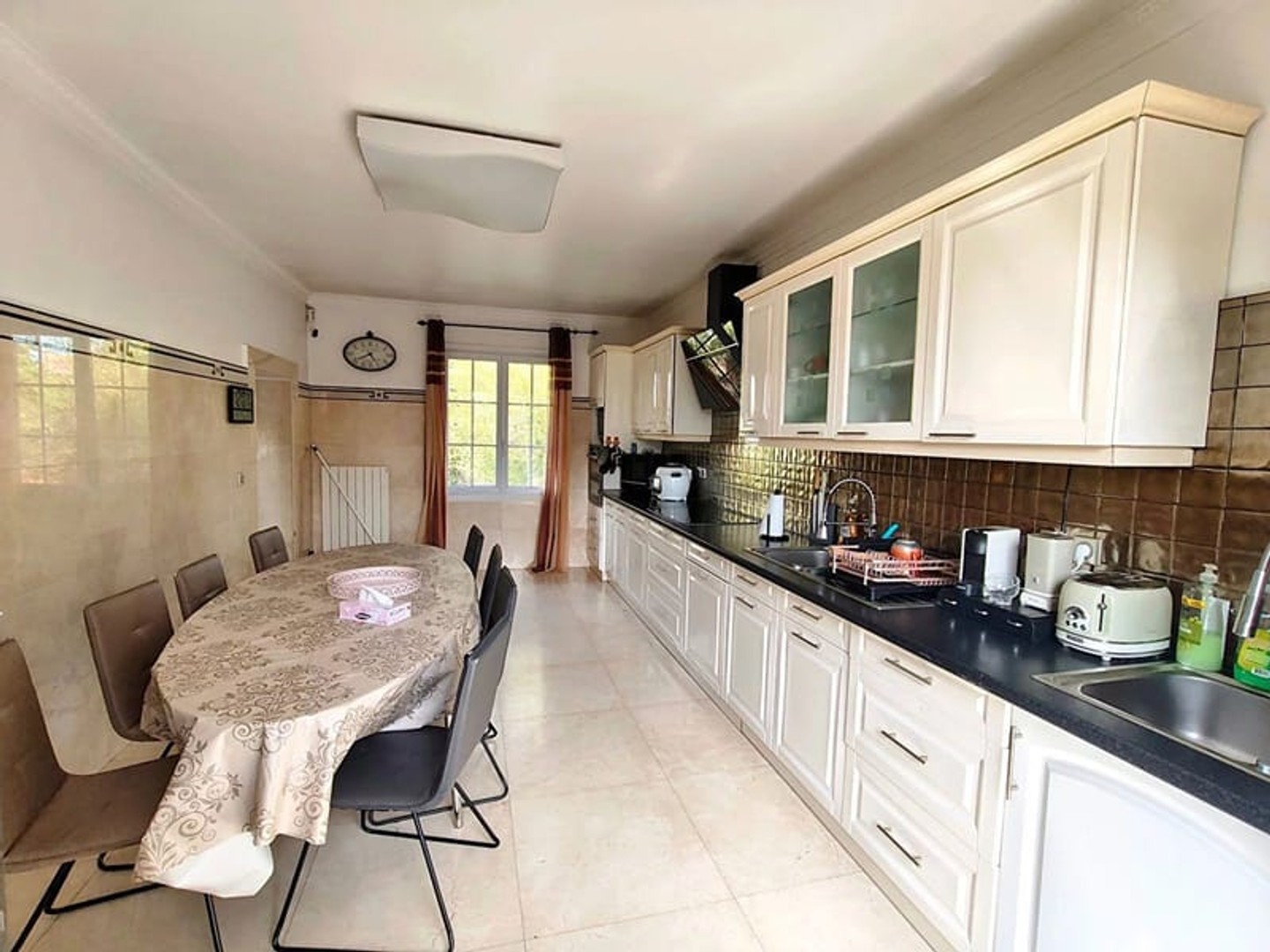 Maison à vendre - 10 pièces - 252m2 - Villemomble (93250)
