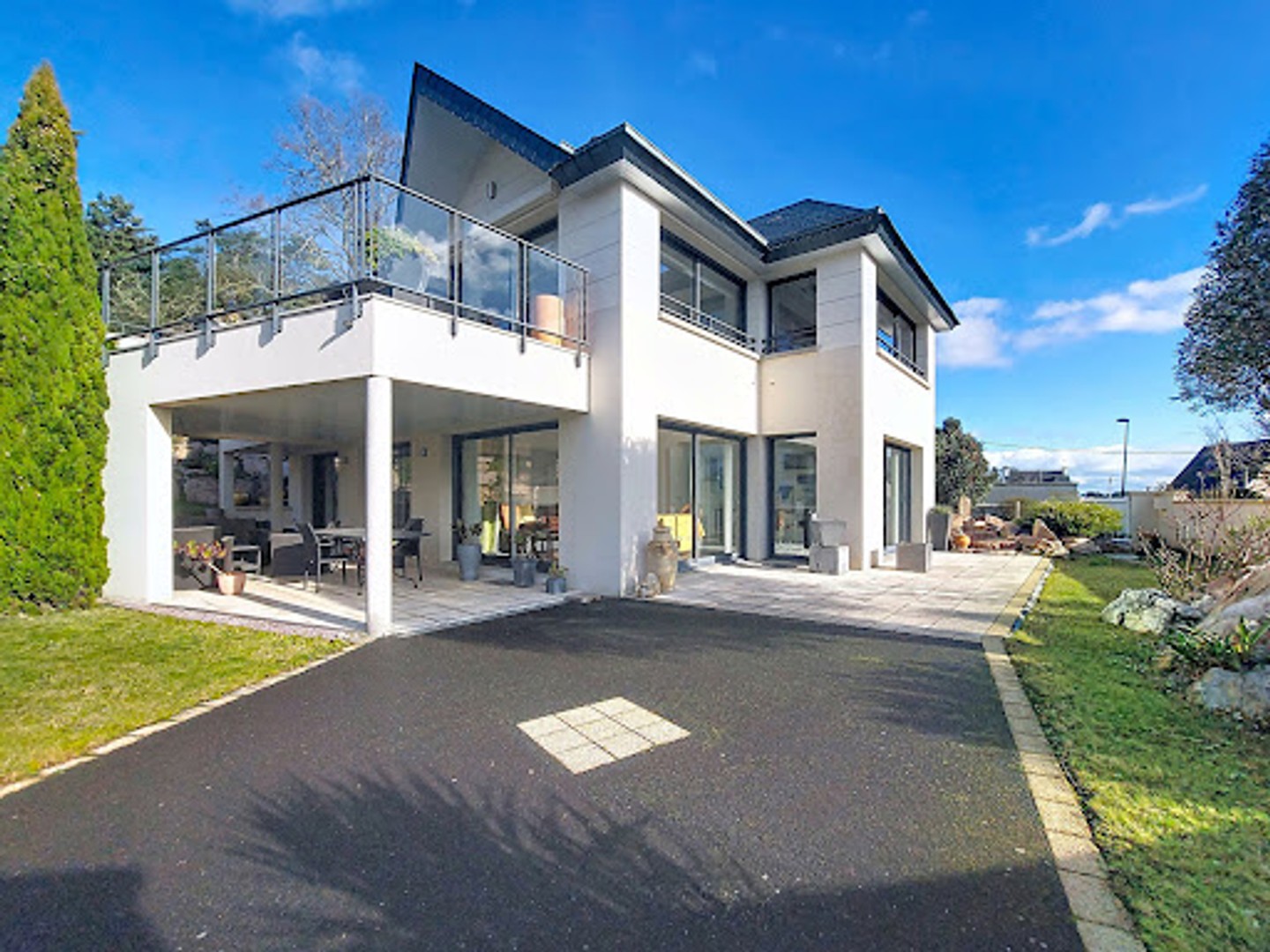 Maison 9 pièces 220 m²