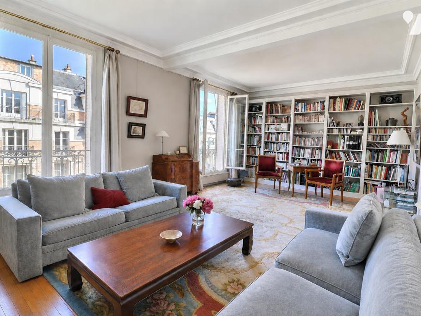 Appartement 6 pièces 157 m²