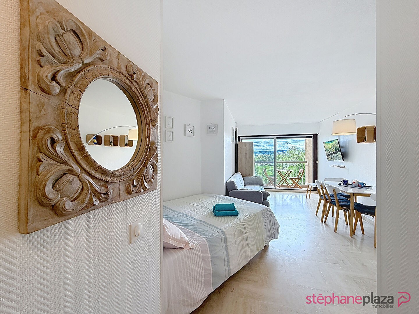 Appartement à vendre - 1 pièce - 28m2 - Mandelieu-La-Napoule (06210)