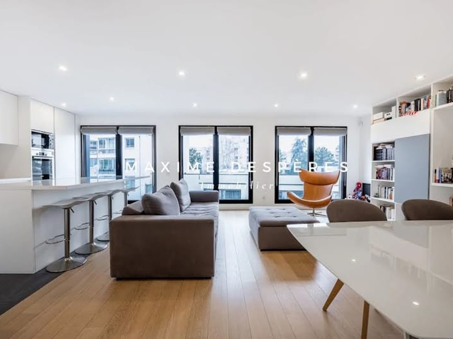 Appartement à vendre - 5 pièces - 139m2 - Boulogne-Billancourt (92100)