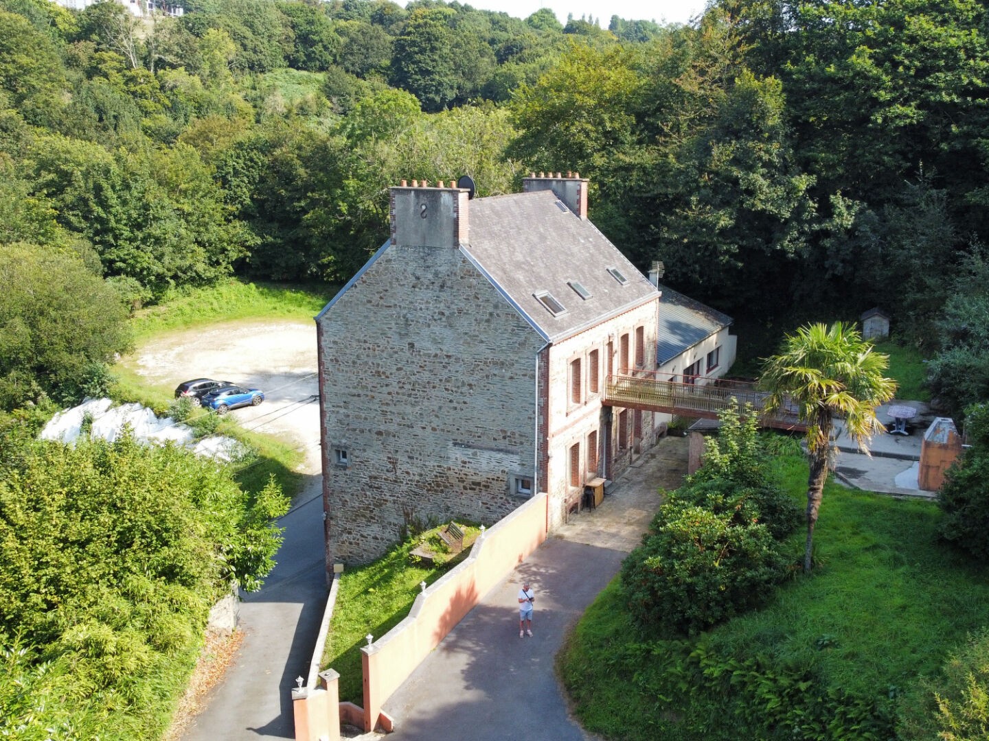 Parking / garage / box à vendre - 63m2 - Tollevast (50470)