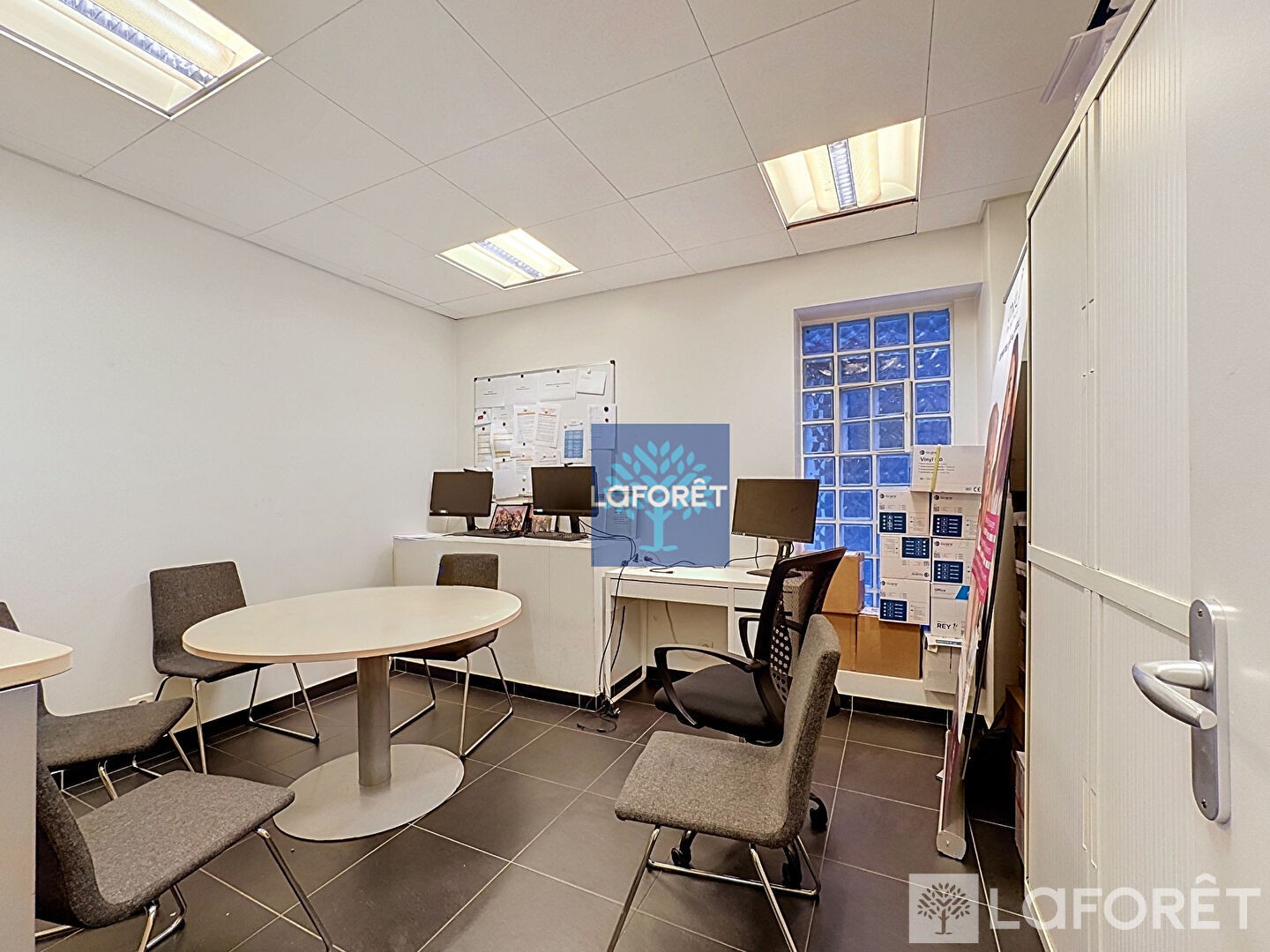Locaux à vendre - 2 pièces - 65m2 - Vincennes (94300)