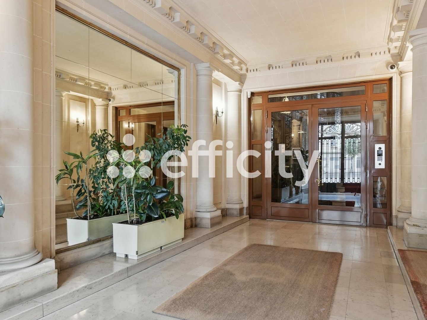 Appartement 6 pièces 145 m²
