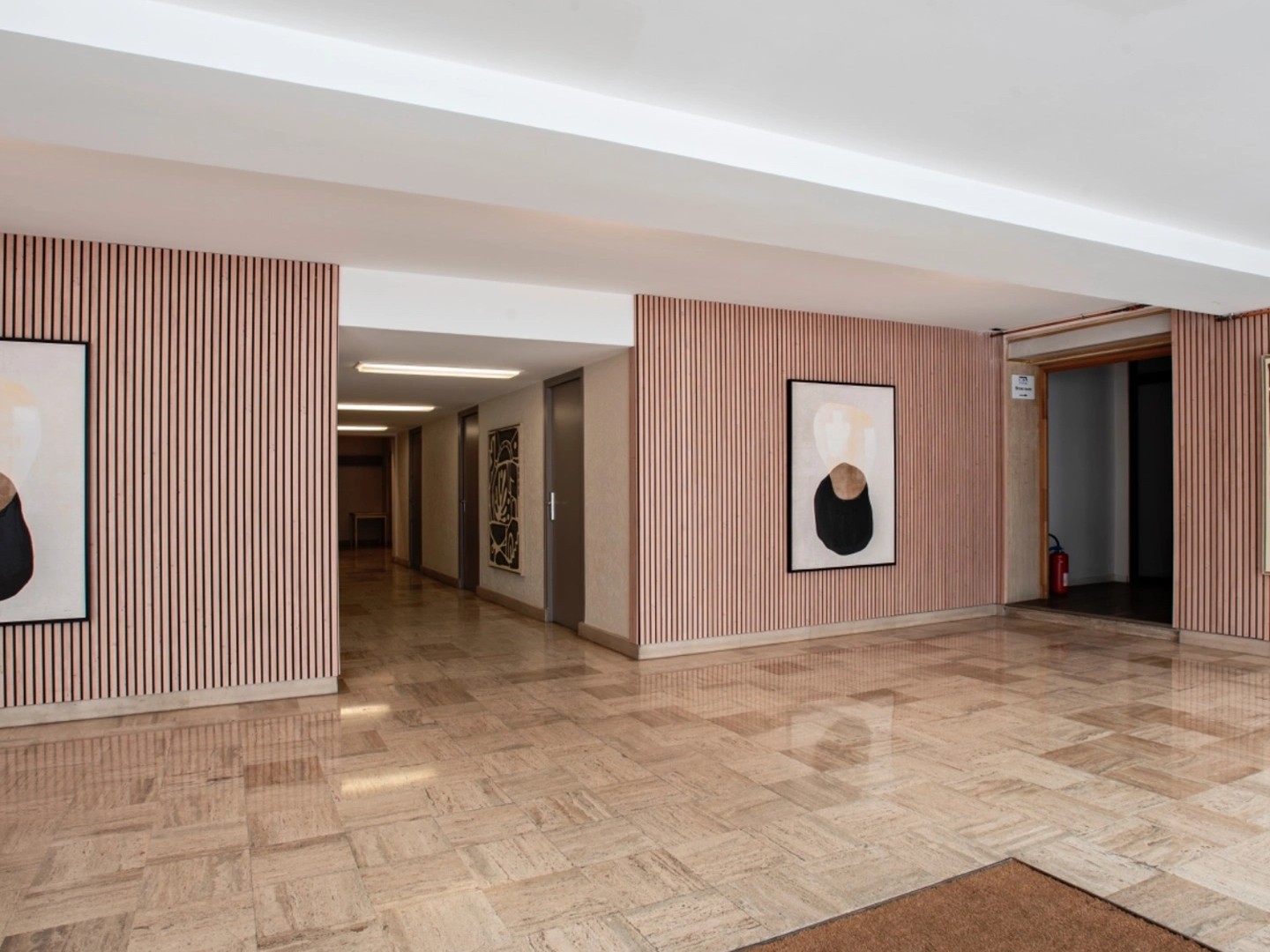 Magasin à vendre - 17 pièces - 527m2 - Nanterre (92000)