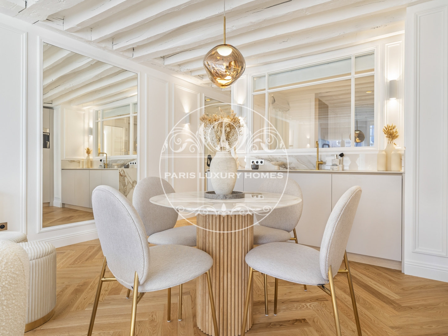 Appartement à vendre - 2 pièces - 45m2 - Paris 1e (75001)